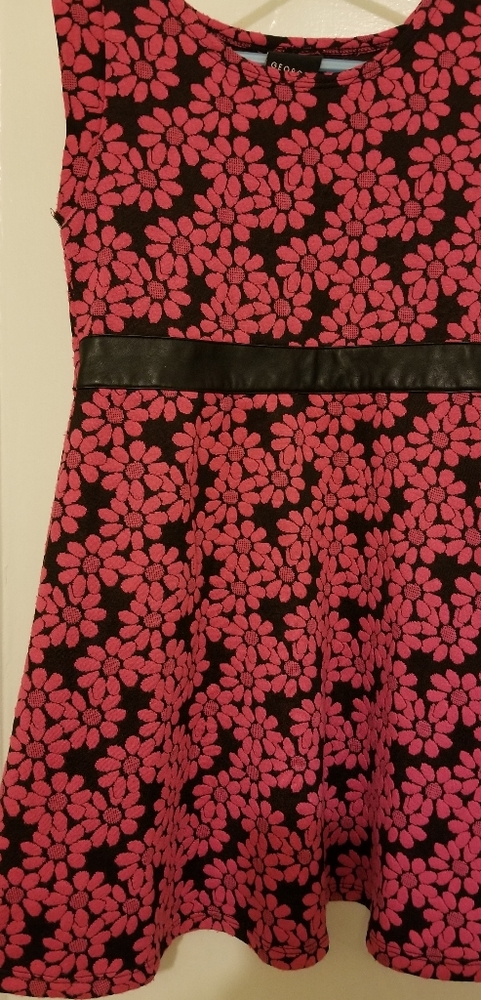 Girls dress